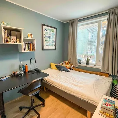 Modern 4 Bedroom Townhouse With Patio And Garden * Trondheim