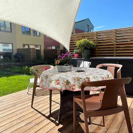 Holiday home Modern 4 Bedroom Townhouse With Patio And Garden Trondheim